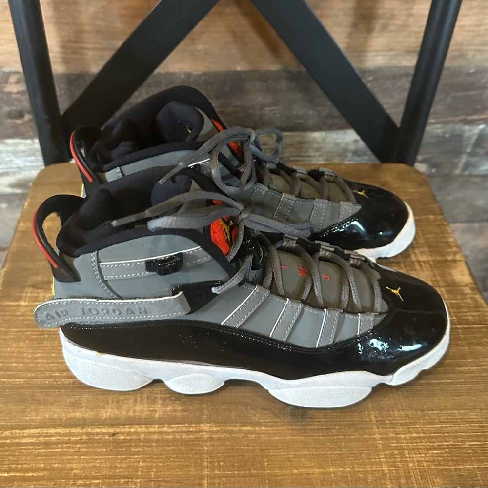 Jordan 6 Rings Light Graphite - Big Kid’s Size 7
